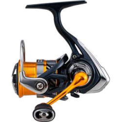 Катушка Daiwa 24 Revros CS 2000