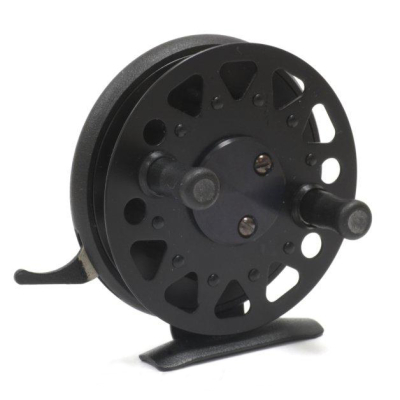 Катушка Нельма-Z-2 правосторонняя под левую руку Черный корпус