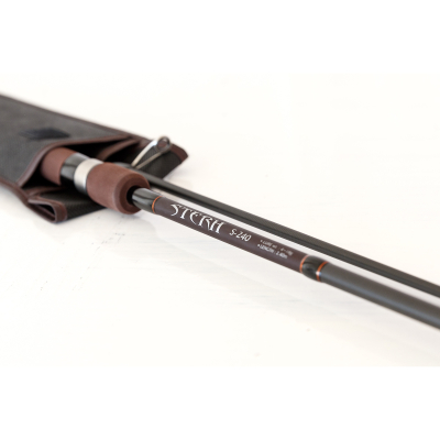 Спиннинг Black Hole Sterh S-250 7-28г