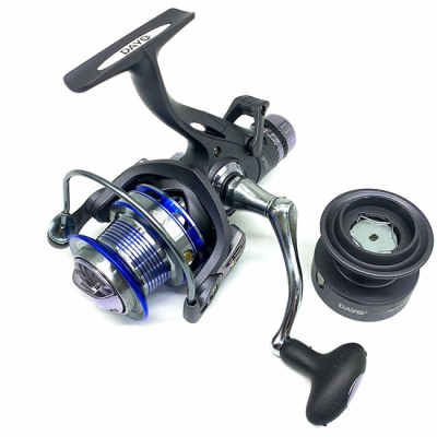 Катушка с байтраннером Dayo Hiver 270604-50, в комплекте две шпули