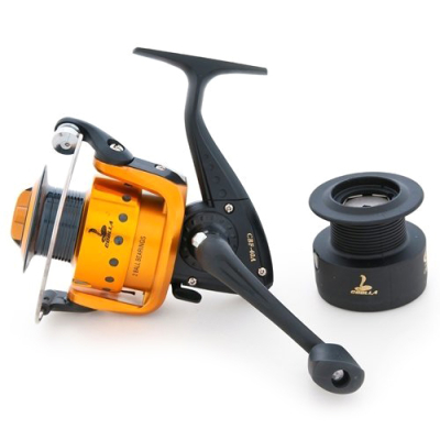 Катушка безынерционная Dayo Coblla CBF-40A-2, в комплекте две шпули