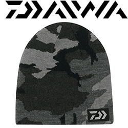 Daiwa DC-9725W Reversible Beanie Cap [Black Camo]