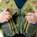 Жилет рыболовный разгрузочный Tramp Angler хаки, S/M