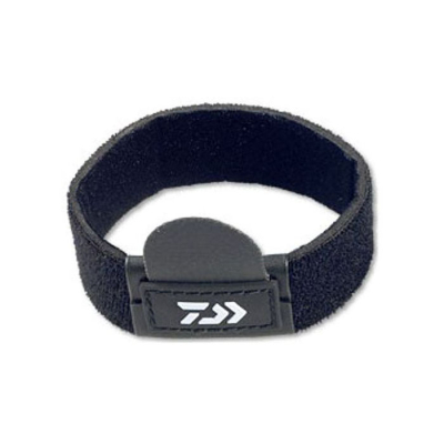 Неопреновый защитный ремешок для шпули Daiwa Neo Spool Belt (S)  (на размер 1500-2500)
