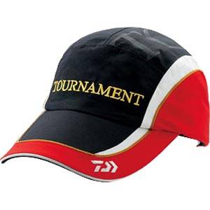 Кепка теплая Daiwa DC-3103W Cap K красная