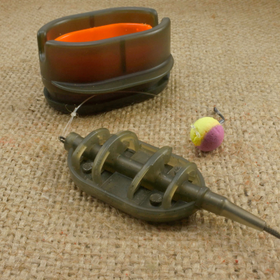 Кормушка Orange Classic Flat Method с вертлюгом № 4, 100 гр, в уп. 1 шт