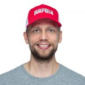 Кепка Rapala Splash Logo красная c сеткой (APRSCTCRWG)