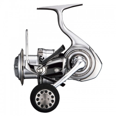 Катушка Daiwa 17 Saltiga BJ 4000SH