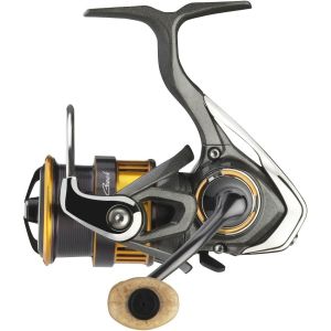 Катушка Daiwa 22 Silvercreek X LT2000S-XH